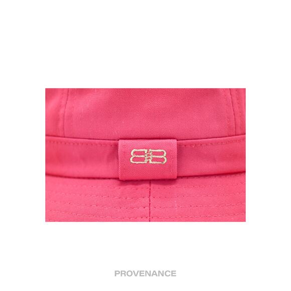 ? Balenciaga Bucket Hat - Red main image 5